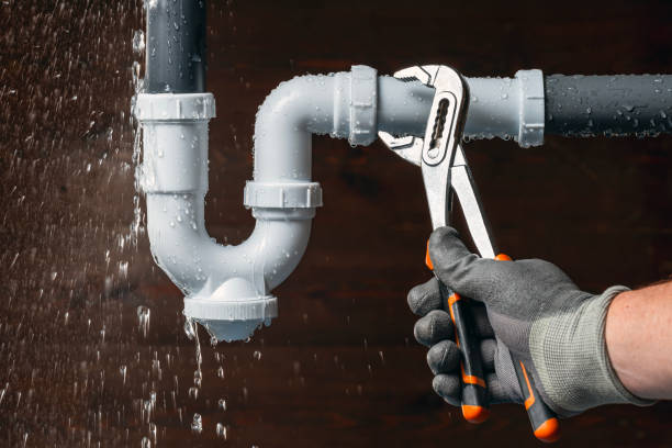 Professional Burst Pipe Repair technician working in Fairview, TX